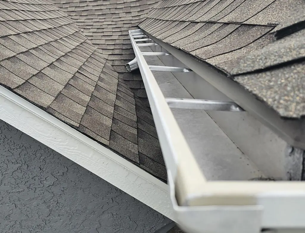 gutter services by American Eagle Home Improvement